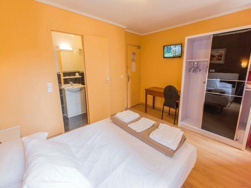 Hipotel Paris Gambetta Republique Экстерьер фото